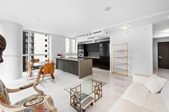 Building Photo - 1080 Brickell Ave