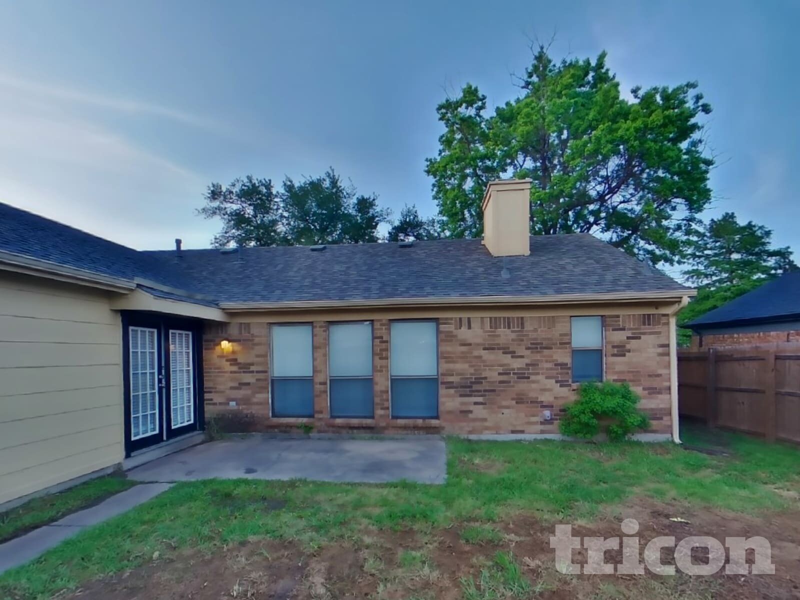 Building Photo - 300 Ripplewood Dr