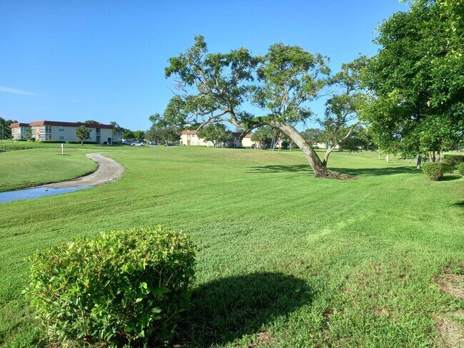 Primary Photo - 80 Crooked Tree Ln