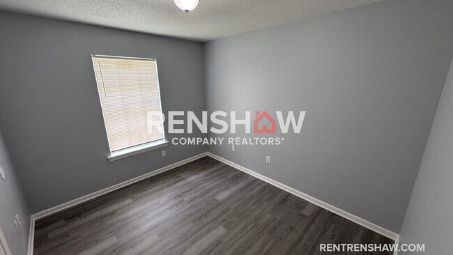 Building Photo - 3272 Sweet Springs Dr