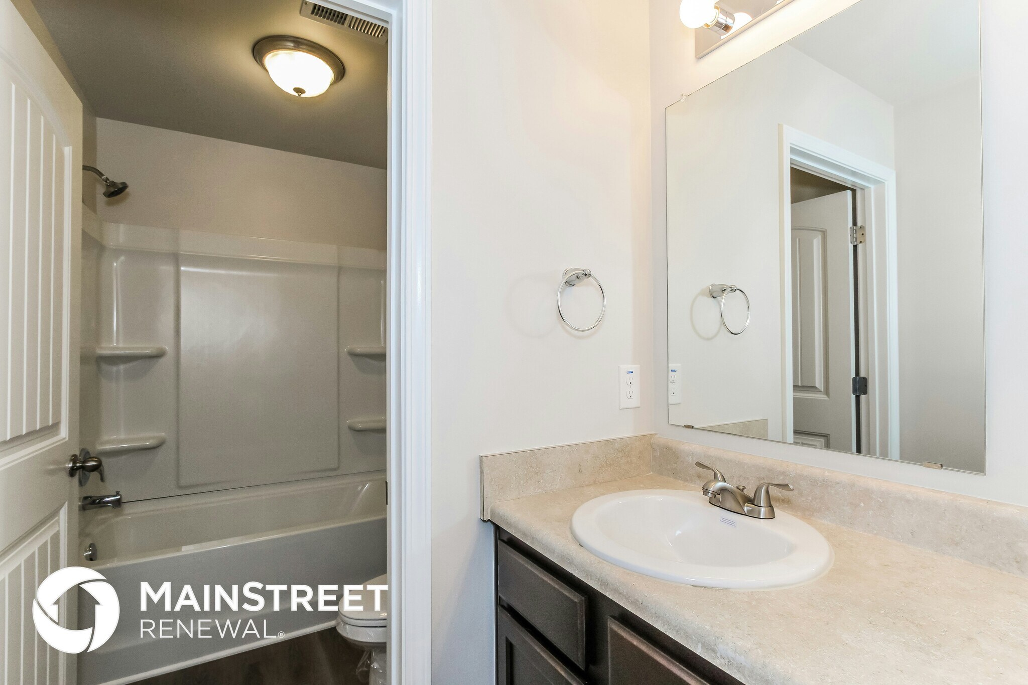 Building Photo - 577 Reading Ln