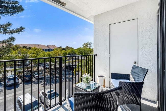 Building Photo - 9288 W Atlantic Blvd