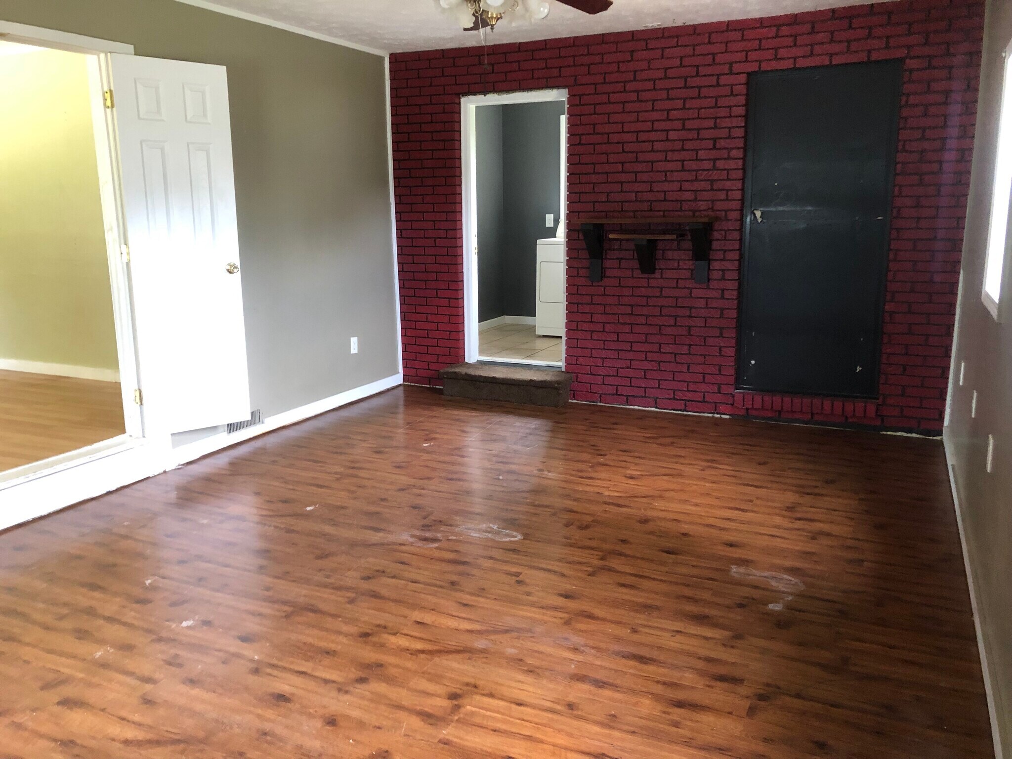 Building Photo - 108 Colyers Loop