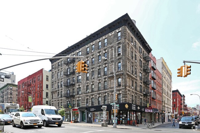 Primary Photo - 188 Mulberry St