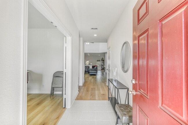 Building Photo - 22222 Opa Gln Dr