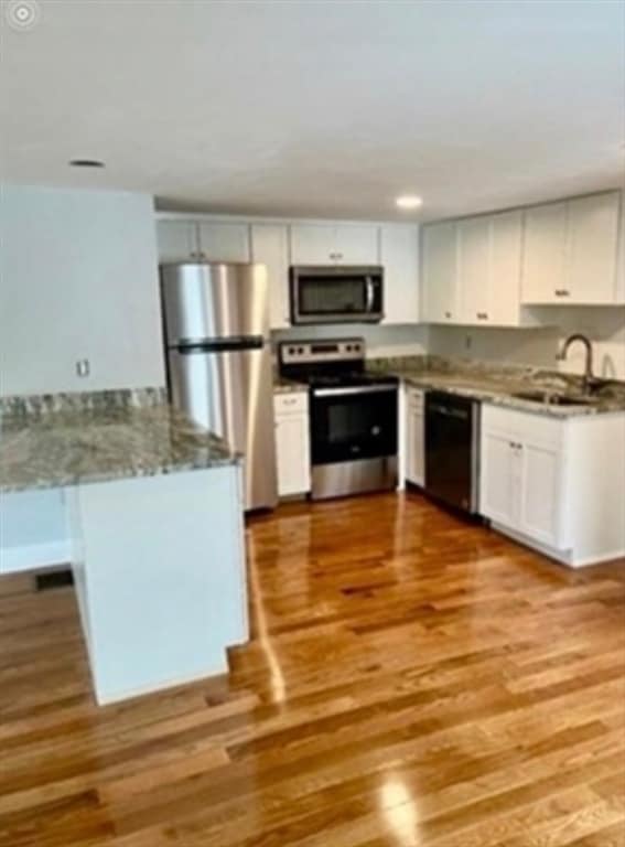 Building Photo - 49 Main St