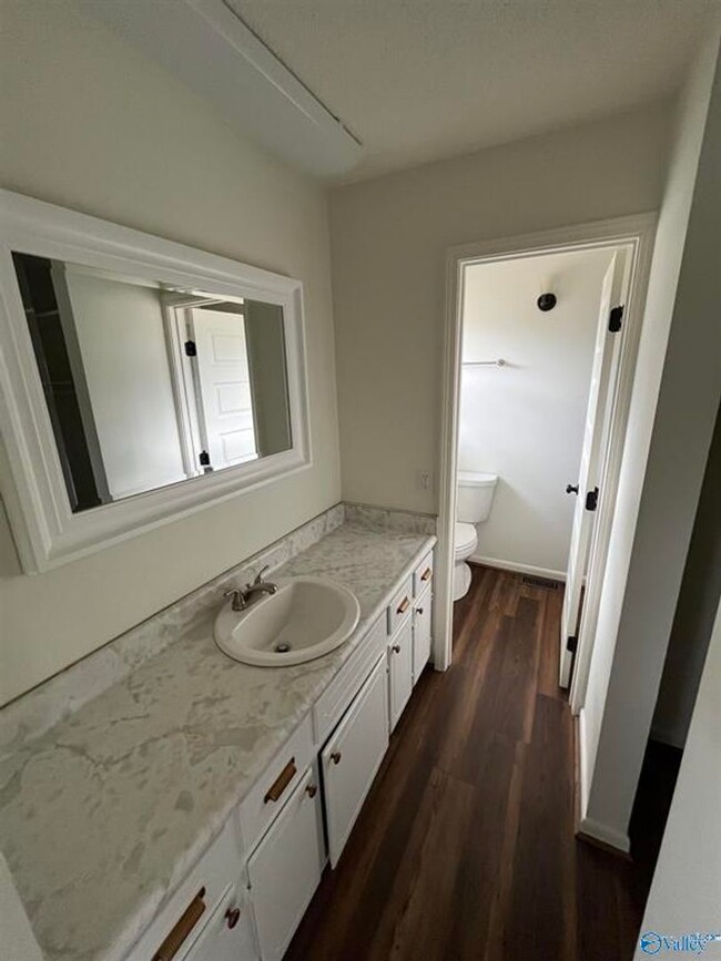 Building Photo - Home for Rent in Guntersville, Alabama!