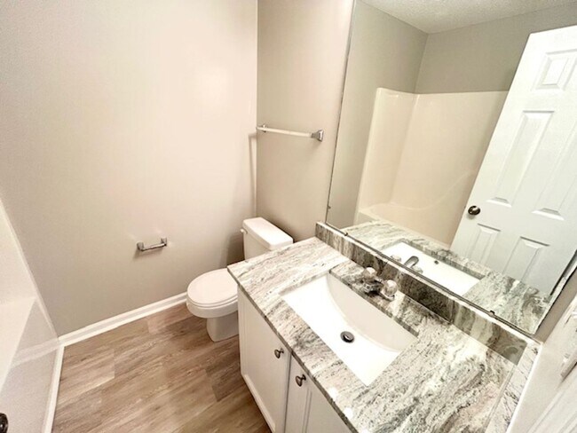 Building Photo - 118 Railroad Ridge Rd