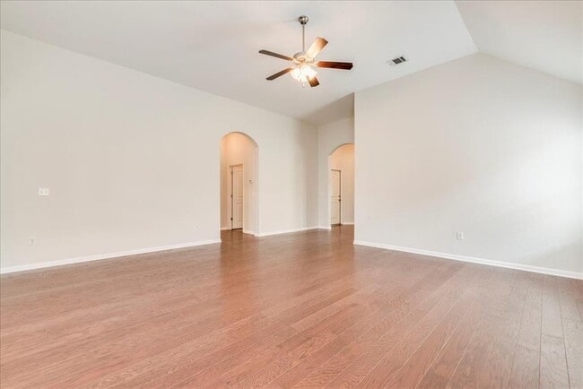 Building Photo - 13000 Alans Way