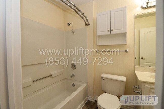 Building Photo - 2-BED/2-BATH CONDO - CARMEL MOUNTAIN