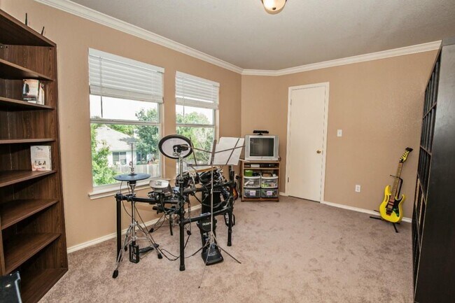 Building Photo - 1102 Deer Horn Cove