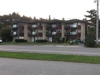 Building Photo - 2 bedroom in Seattle WA 98116