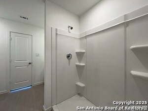 Building Photo - 3402 Gingham Pt