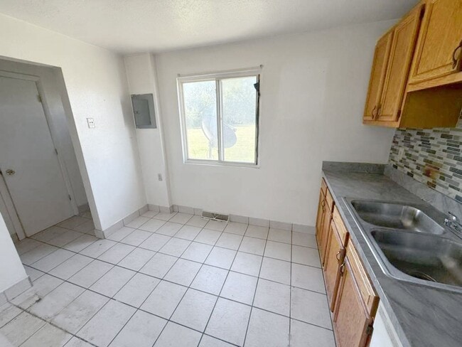 Building Photo - 4889 Banbury Ct