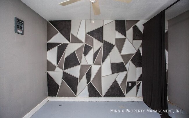 Building Photo - 4611 33rd St