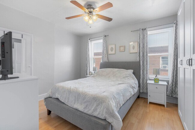 Building Photo - 2992 Tilton St