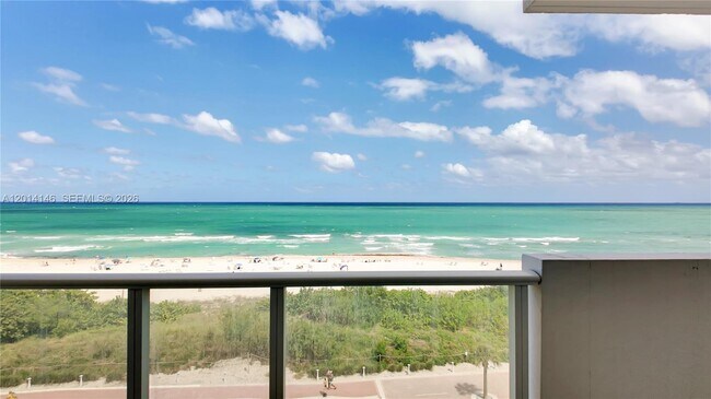 Building Photo - 5601 Collins Ave