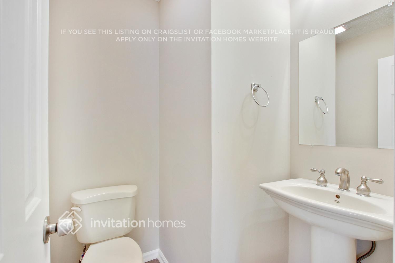 Building Photo - 161 Parkview Ln