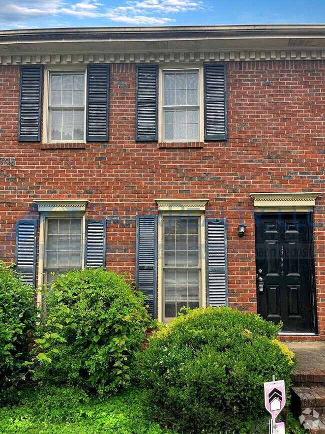Building Photo - 5308 Weyden Ct