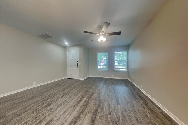 Building Photo - 17435 Ivy Stream Dr