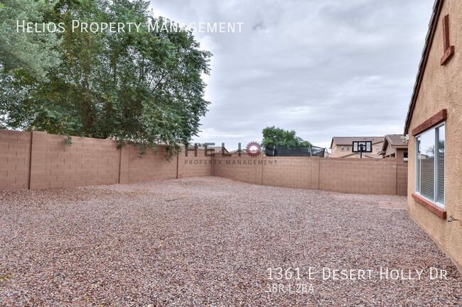 Building Photo - 1361 E Desert Holly Dr