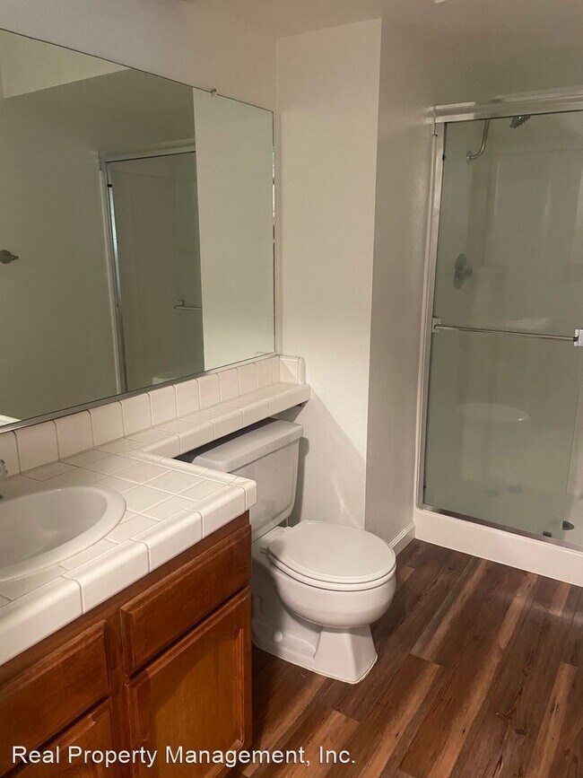 Building Photo - 4 br, 3 bath House - 525 Chancellor Blvd