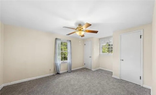 Building Photo - 23613 E Baintree Rd