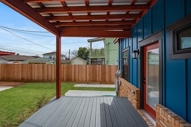 Building Photo - 1459 Munger St