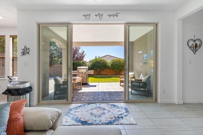 Building Photo - FULLY FURNISHED, Recently Constructed 4 Bedroom Home Available Near Golf Course Rd & Southern Blvd!