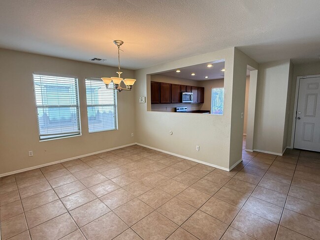 Building Photo - WATERFORD SQUARE COMMUNITY 3 BED 2.5 BATH **ASK ABOUT A MOVE IN SPECIAL!