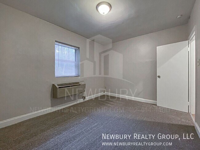 Building Photo - 313 San Juan Dr
