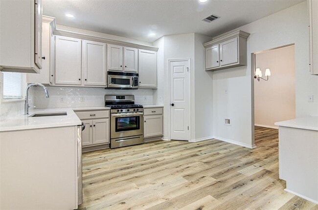 Building Photo - 9009 Colberg Dr