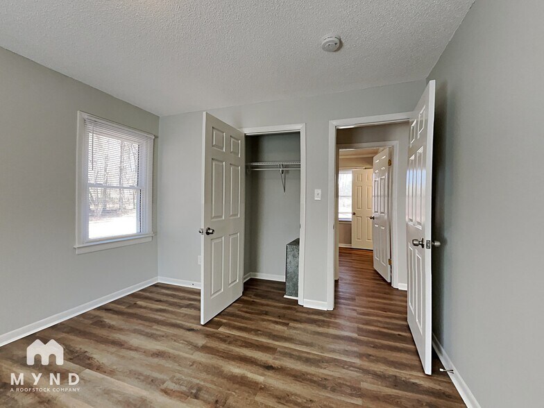 Building Photo - 7121 Riley Hill Rd