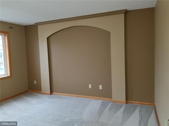 Building Photo - 949 Old Steine Cir