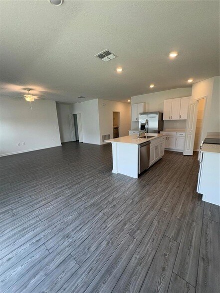 Building Photo - 4564 SW 84th St Rd