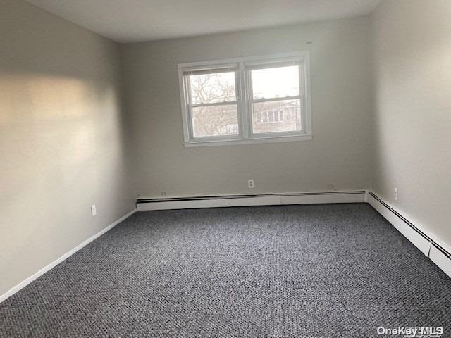 Building Photo - 704 Bellmore Rd