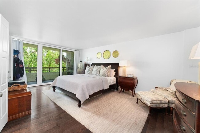 Building Photo - 5700 Mariner St