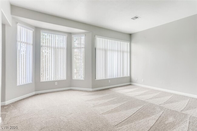 Building Photo - 1124 Coral Rainbow Ave