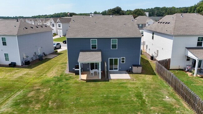 Building Photo - 115 Adger Rd