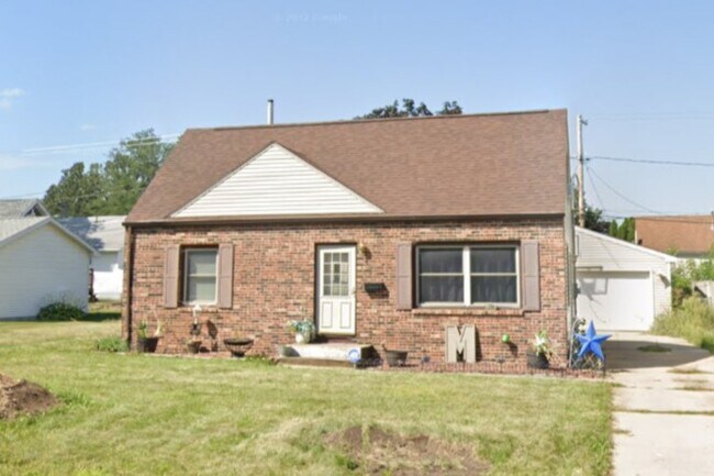 Primary Photo - 1412 9th St NW