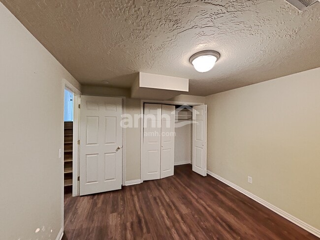 Building Photo - 1452 S 1350 W