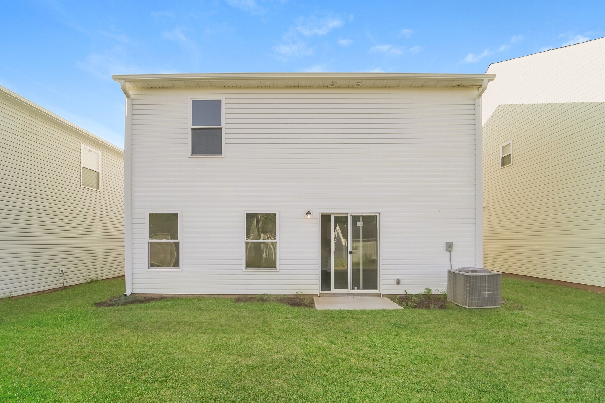 Building Photo - 639 Farmstead Trail