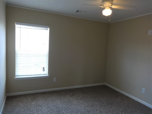 Building Photo - 2088 White Top Rd