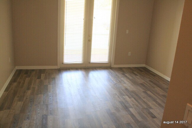 Building Photo - 7505 Wimpole Dr