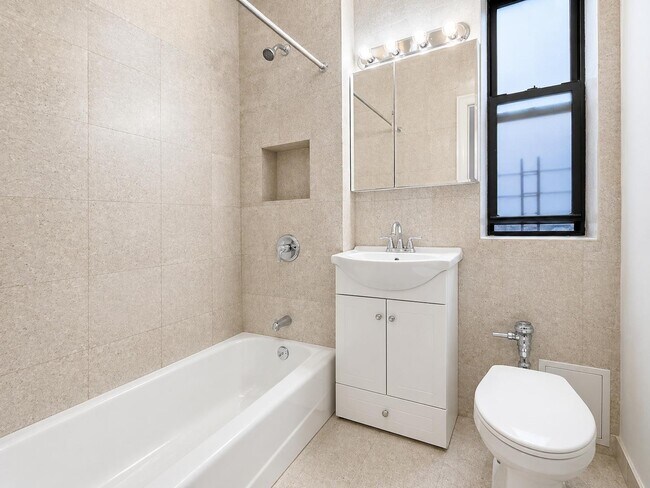 Floorplan - 660 Fort Washington Avenue