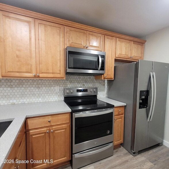 Building Photo - 1460 Sheafe Ave NE