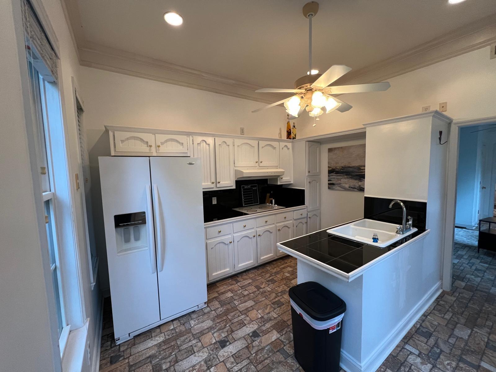 Building Photo - 1430 Alford Ave