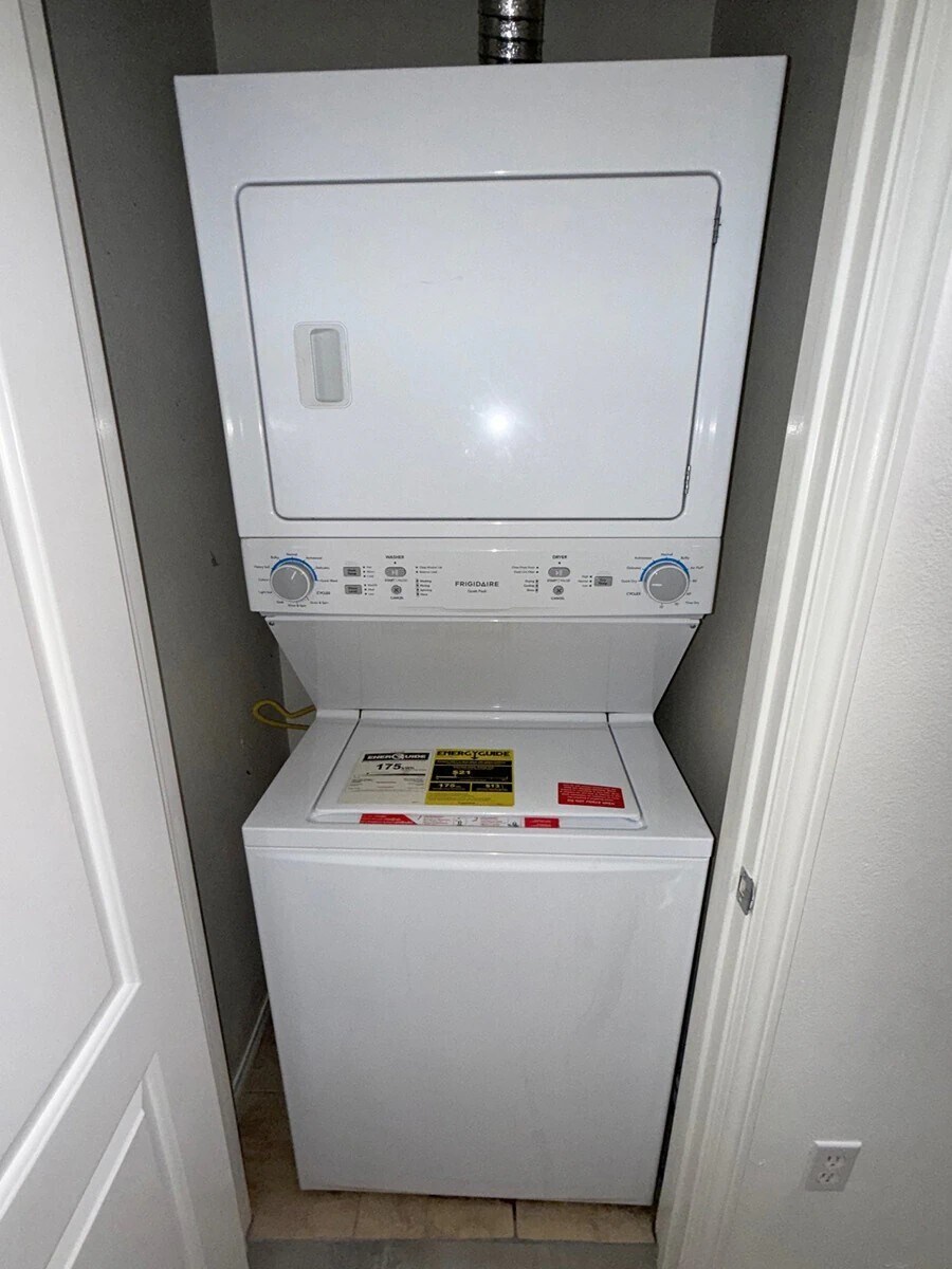 Building Photo - 4638 Sepulveda Blvd