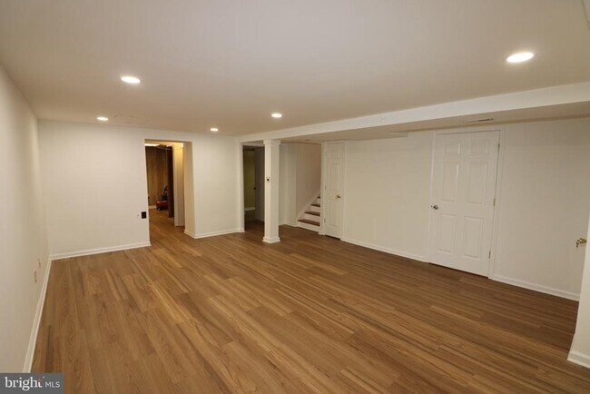 Building Photo - 20404 Shadow Oak Ct