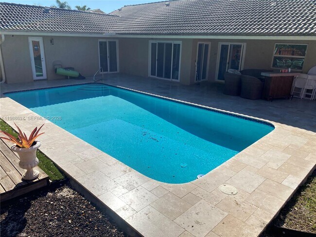 Building Photo - 10981 NW 7th St